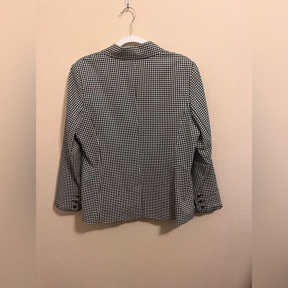 Rafaella Black and White Patterned Blazer - Picture 2 of 5
